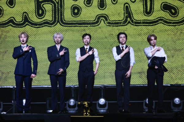 银河策略 “回归”威神V顺利完成中国三城粉丝SHOWCASE